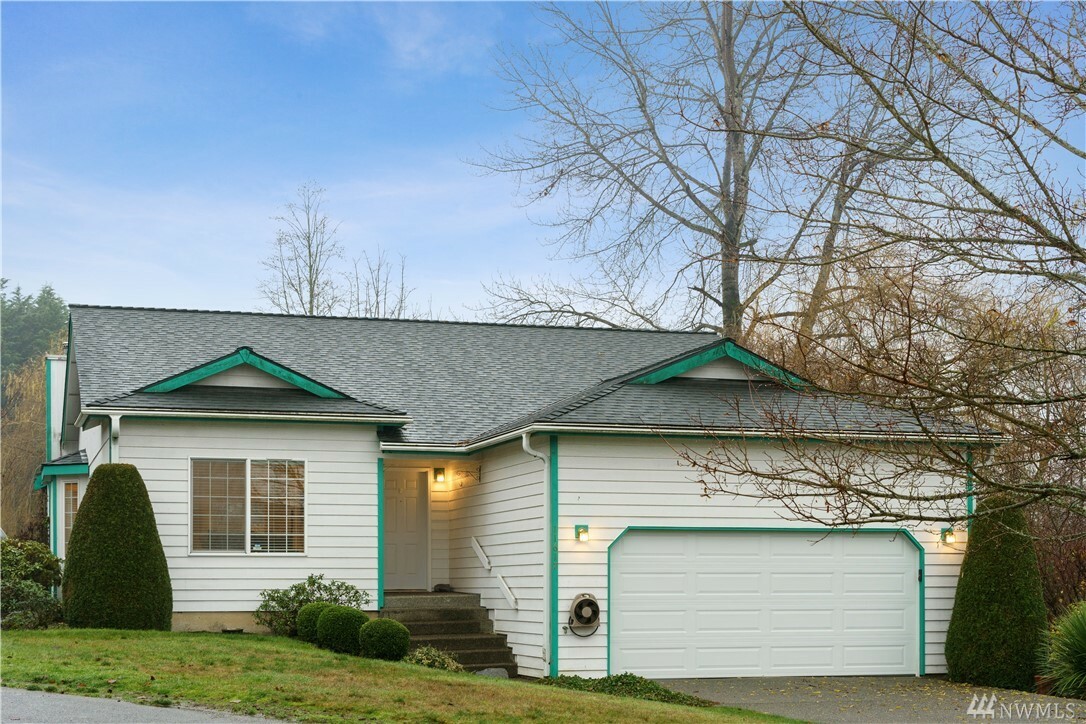 Property Photo: 11617 SE 269th St WA 98030