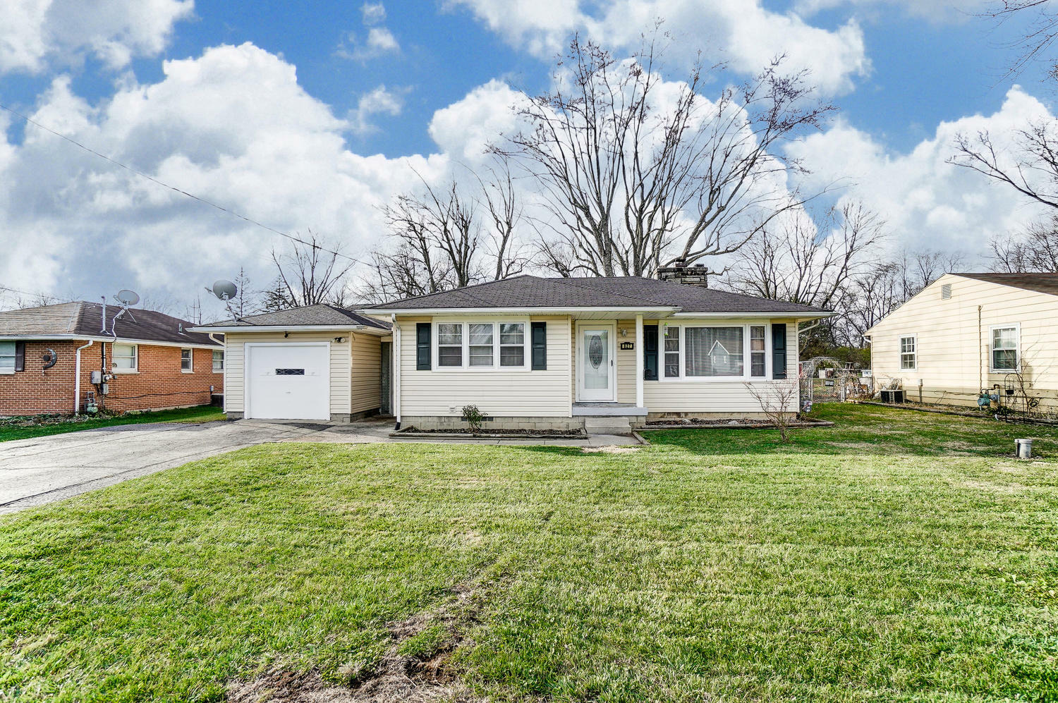 827 Lawnview Avenue  Springfield OH 45505 photo