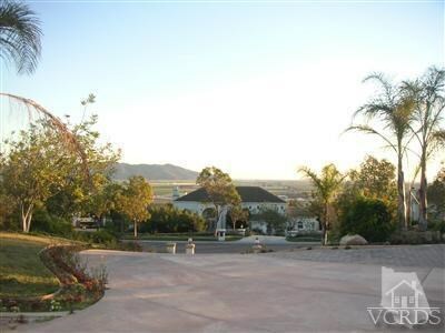 Property Photo:  931 Corte La Cienega  CA 93010 