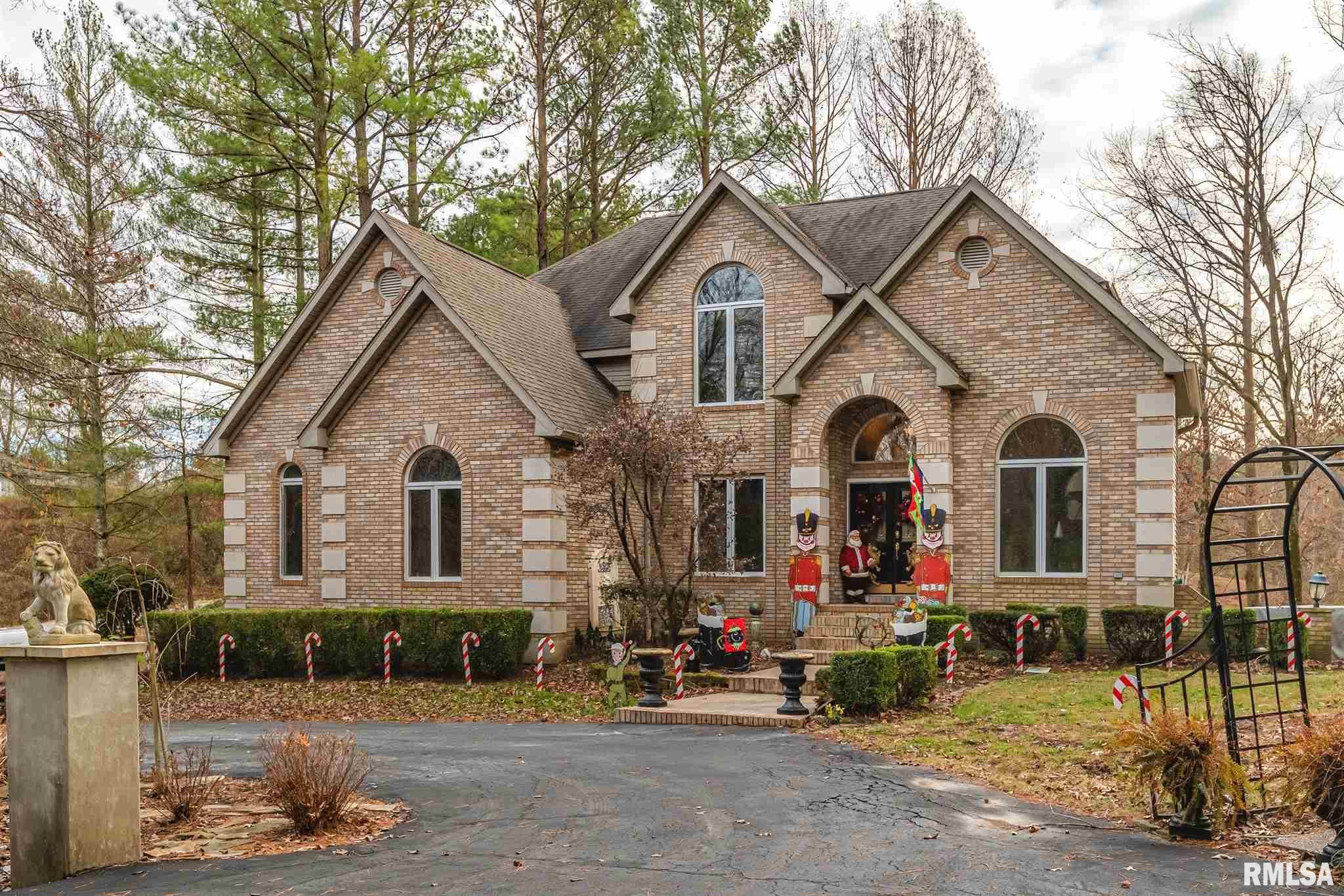 Property Photo:  16 Conifer  IL 62966 