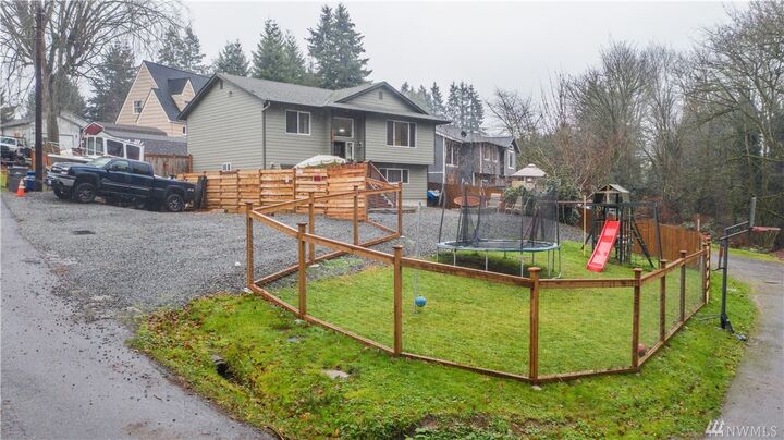 Property Photo:  10710 Cherry Rd  WA 98258 