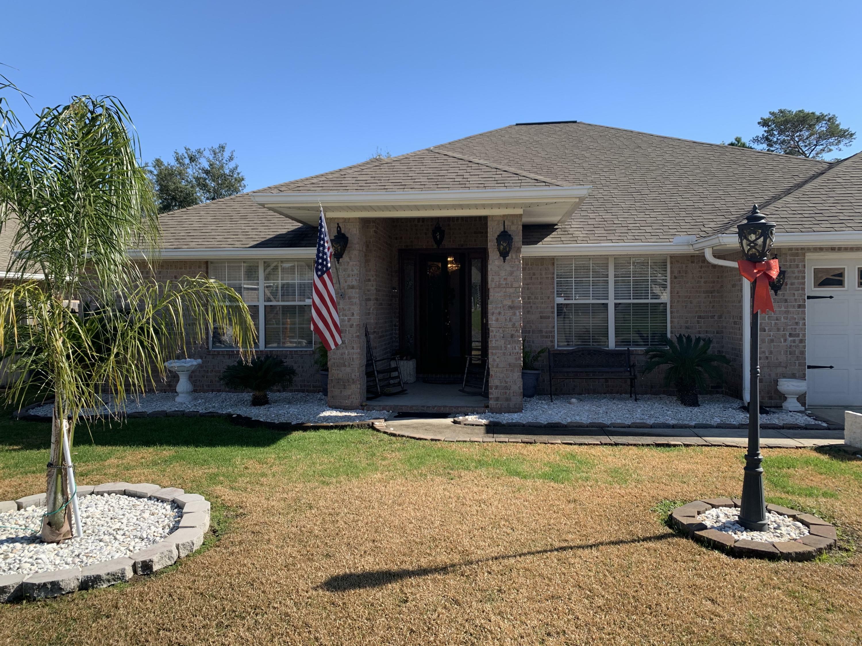 Property Photo: 2742 Shoni Drive FL 32566