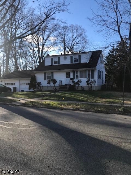 Property Photo: 986 Jefferson Ave NJ 07065
