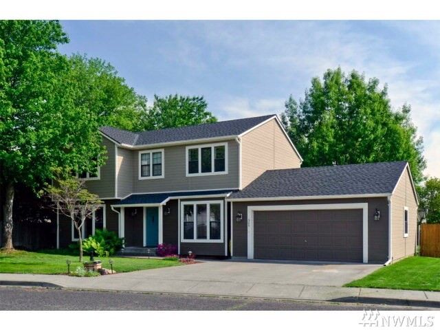 Property Photo:  309 SW 11th St  WA 99362 