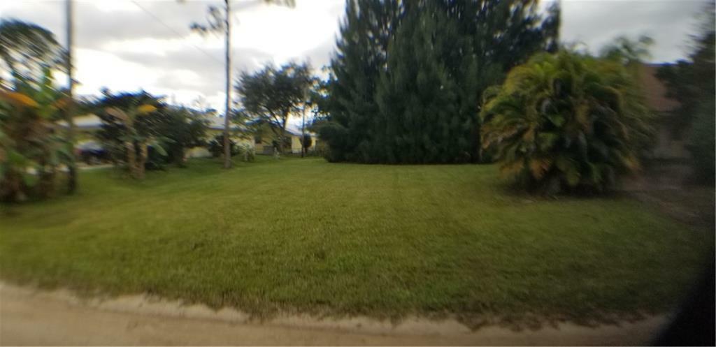 Property Photo:  1555 19th Avenue SW  FL 32962 