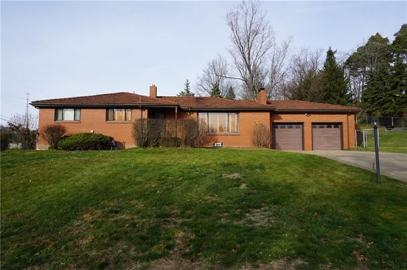 Property Photo:  1579 Montgomery Road  PA 15101 