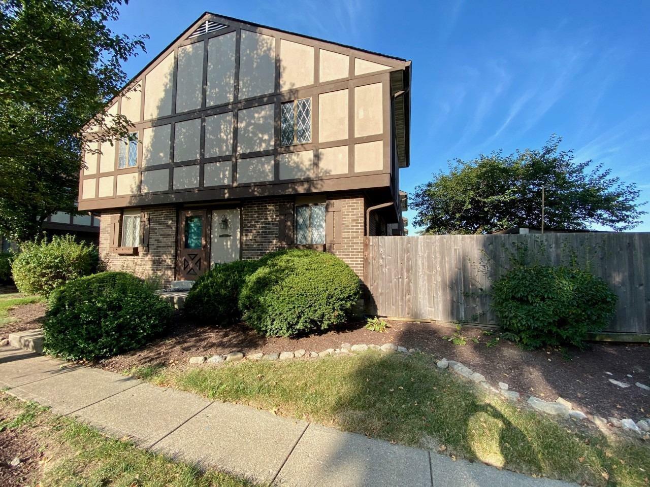 Property Photo:  7561 Chateau Ct  OH 45069 