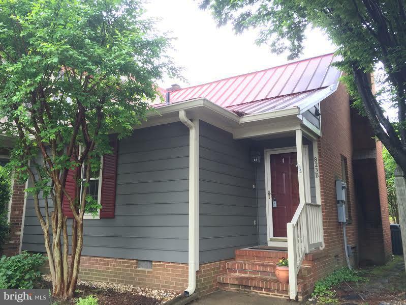 Property Photo:  823 College Avenue B  VA 22401 