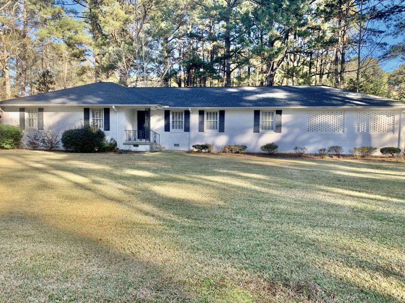 Property Photo:  1110 Friar Tuck Road  MS 39759 