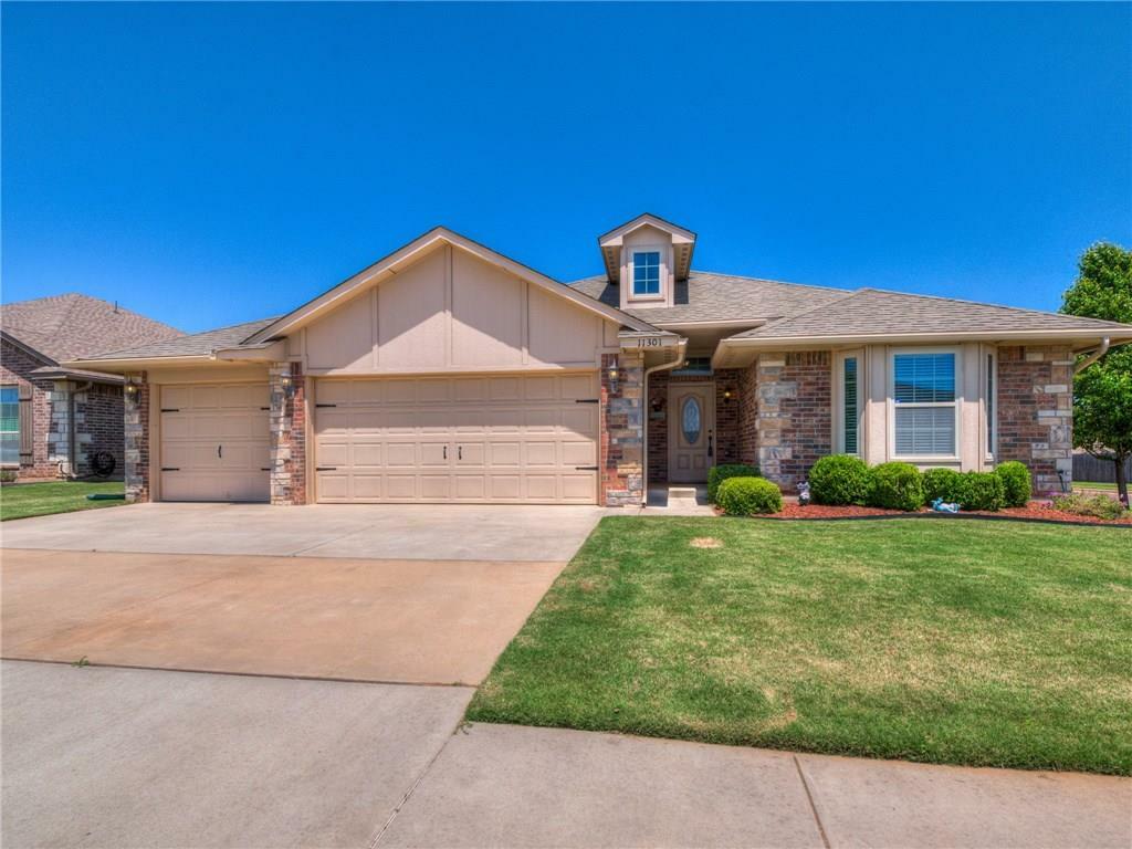 Property Photo:  11301 NW 100th Street  OK 73099 