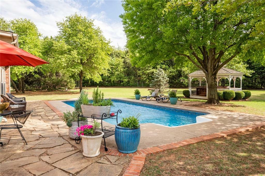 Property Photo:  7601 Copper Oaks Drive  OK 73025 