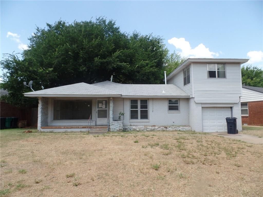 Property Photo:  5001 N Drexel Boulevard  OK 73112 