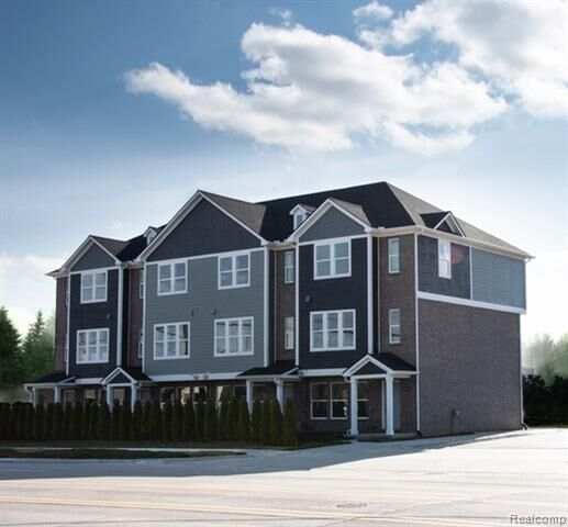 Property Photo:  2949 Square Lake Court 14  MI 48085 