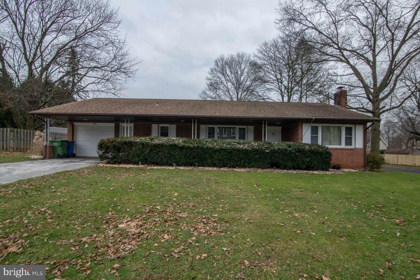 Property Photo:  720 Greenbriar Road  PA 17404 