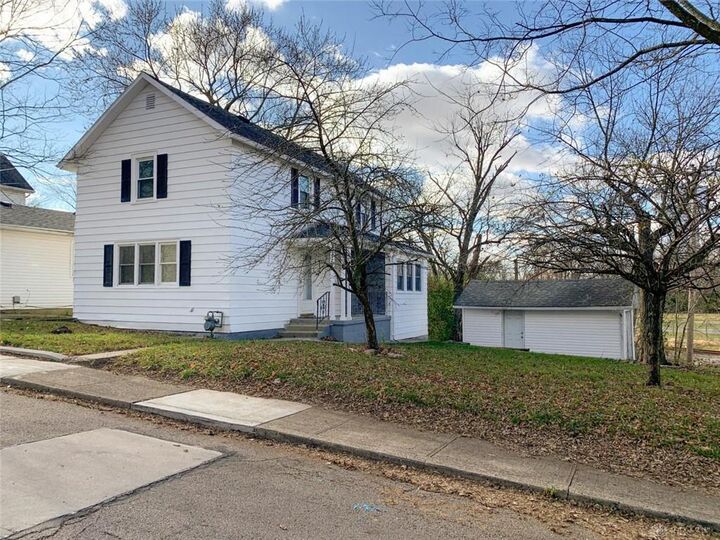 326 N High Street  Urbana OH 43078 photo