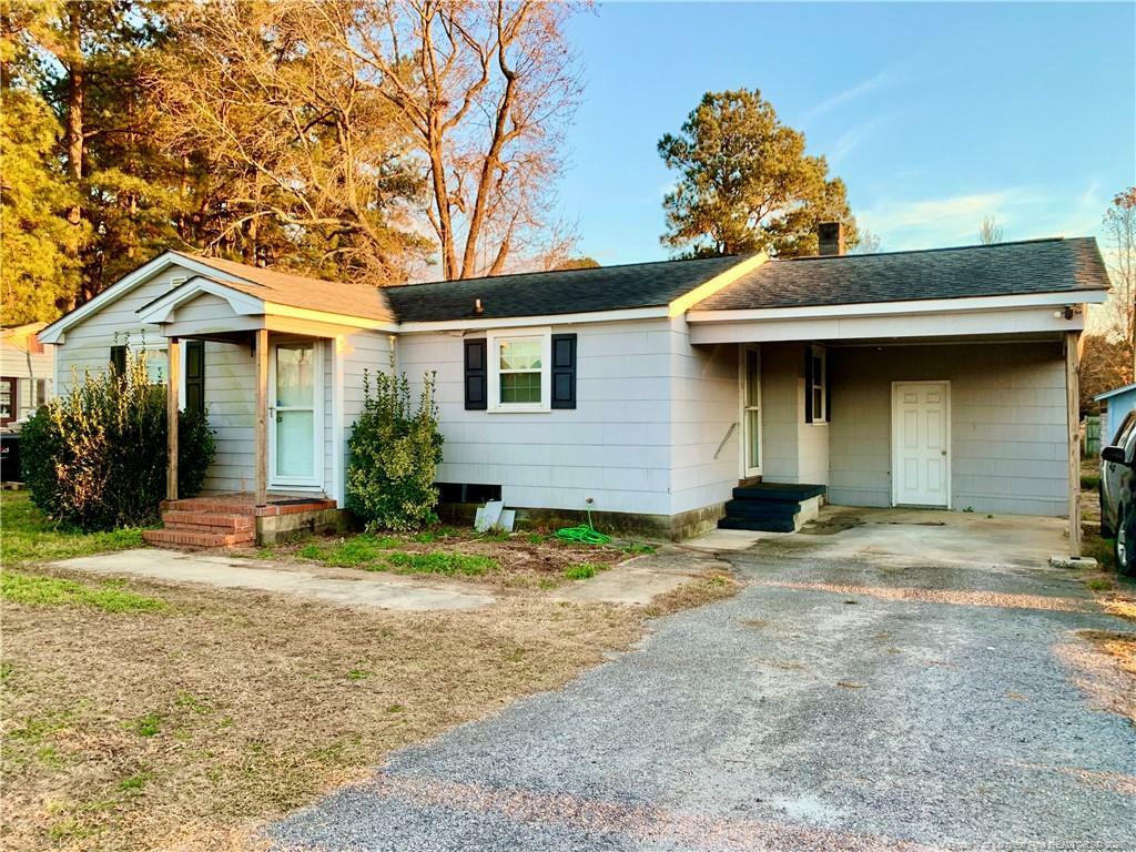 Property Photo:  402 Stewart Road  NC 28334 