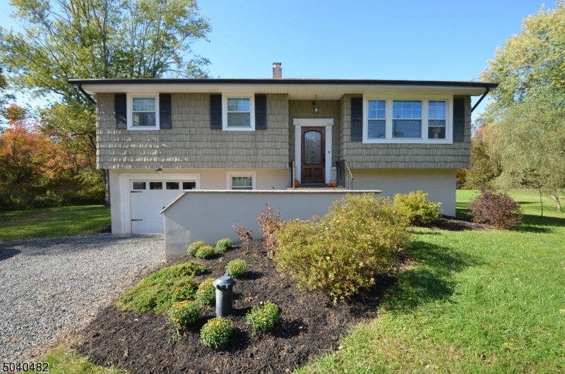 Property Photo:  152 Bartley Rd  NJ 07853 