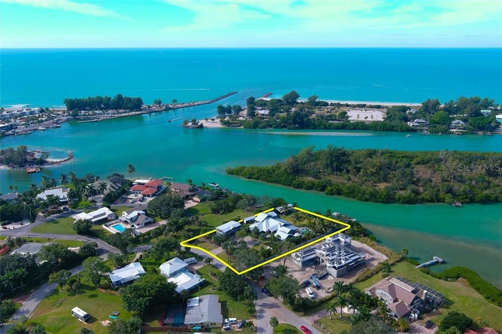 Property Photo:  530 Lyons Bay Road  FL 34275 