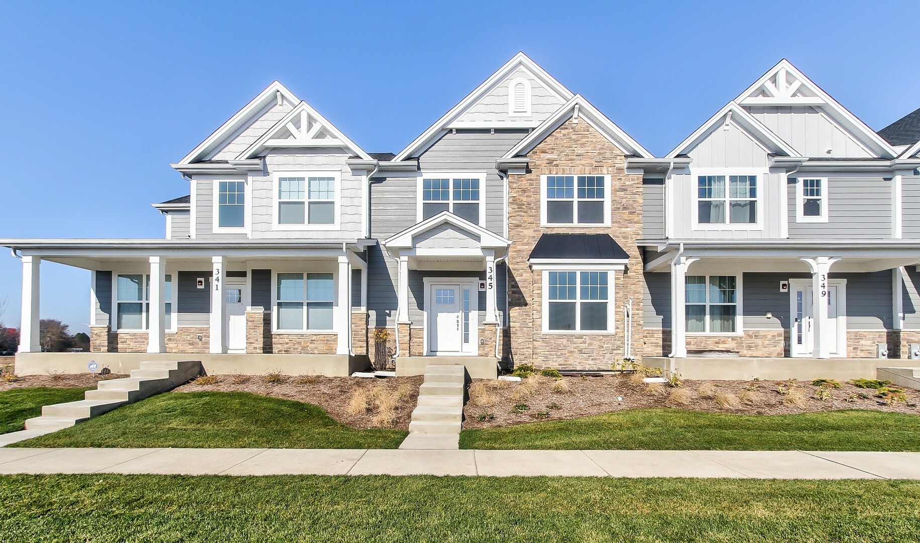 Property Photo: 389 Hoffman Drive 0 IL 60089