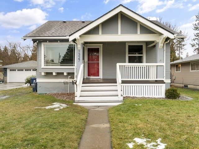 1327 E 36th Ave  Spokane WA 99203-3061 photo