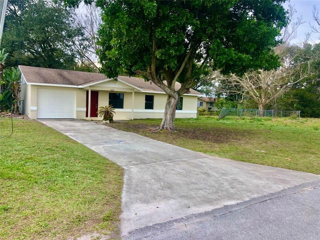 Property Photo:  5360 Golden Gate Boulevard  FL 33868 