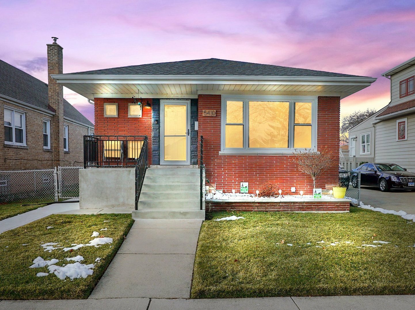 Property Photo: 5410 S Nordica Avenue IL 60638