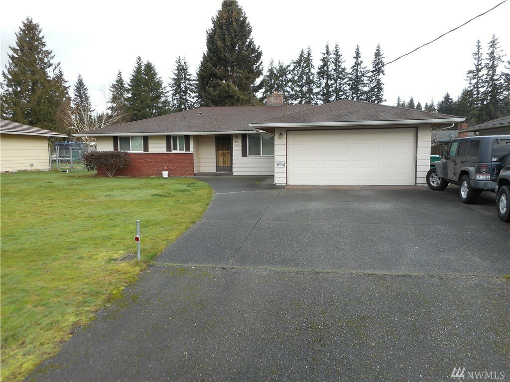 Property Photo:  3707 176 Th Place NE  WA 98223 