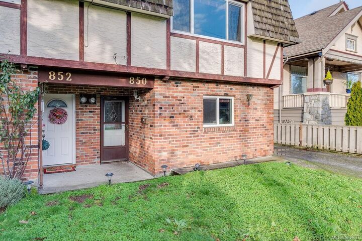 Property Photo: 850 Old Esquimalt Rd BC V9A 4X1