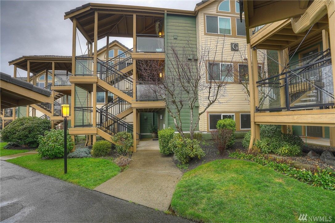 Property Photo:  3008 N Narrows Dr G102  WA 98407 