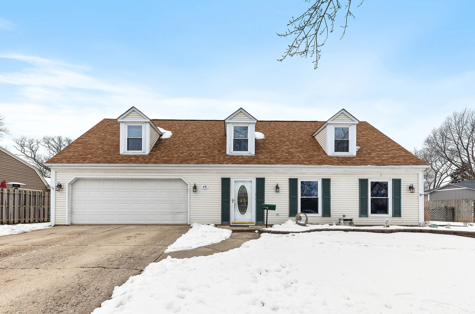 Property Photo: 48 Winrock Road IL 60538
