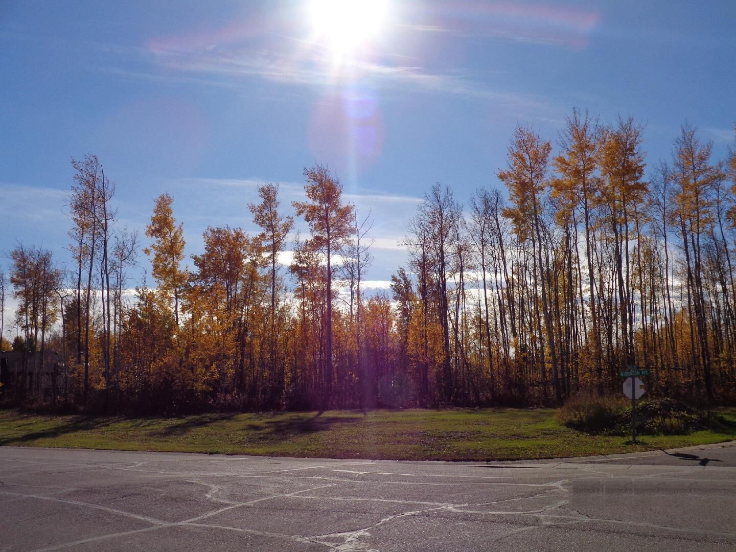 Property Photo: 1 Boreal Crescent AB T0H 1Z0
