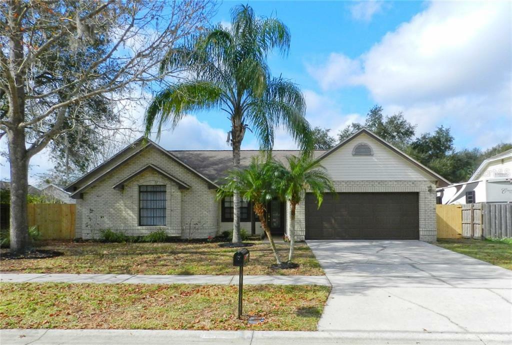 Property Photo:  10204 Rainbridge Drive  FL 33569 