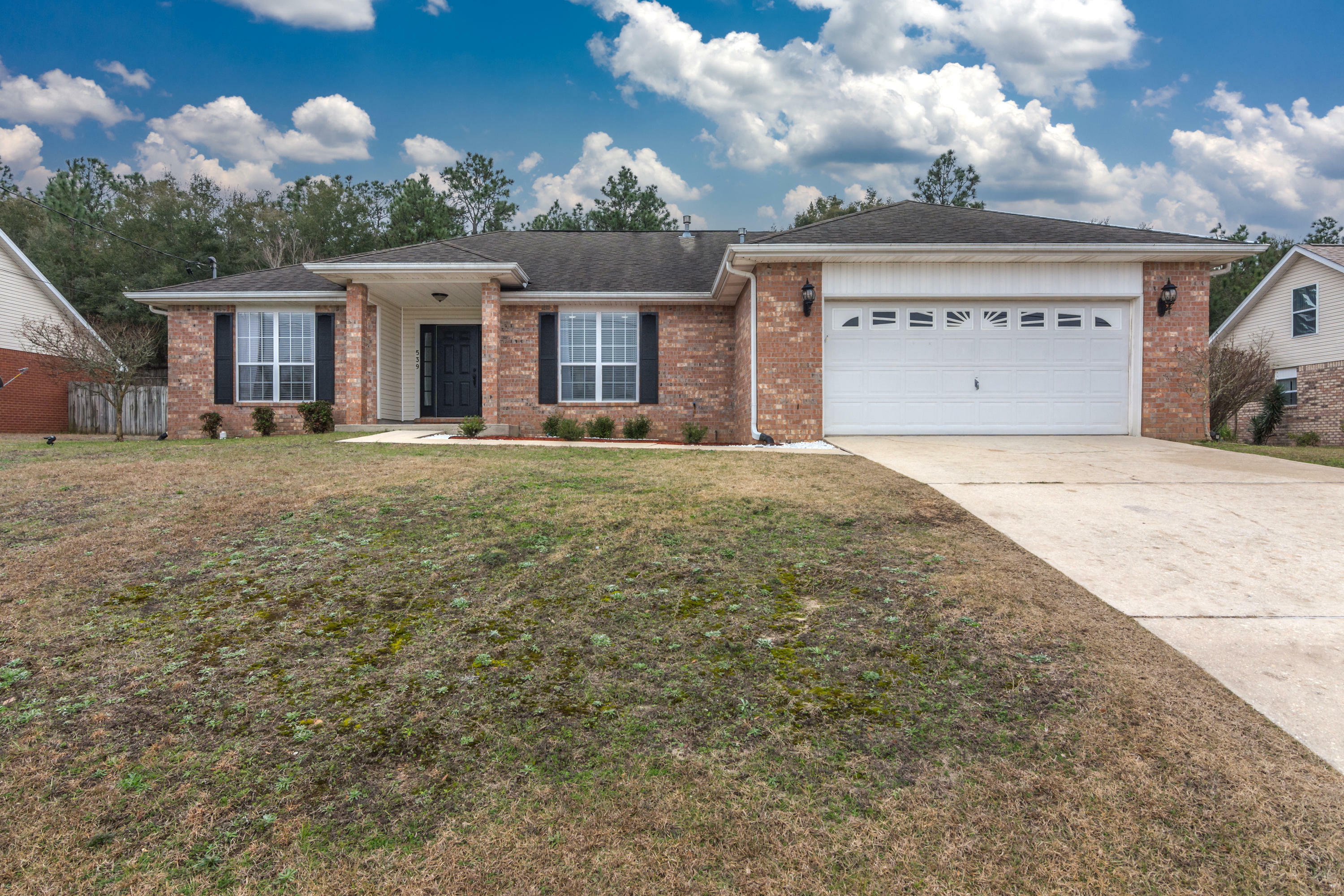 Property Photo: 539 Tikell Drive FL 32536