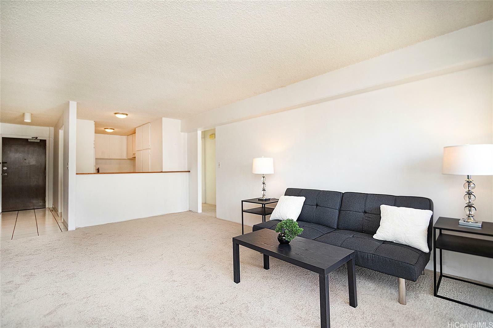 Property Photo:  303 Liliuokalani Avenue 1103  HI 96815 