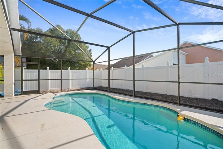 Property Photo:  11723 Broad Oak Court  FL 32837 