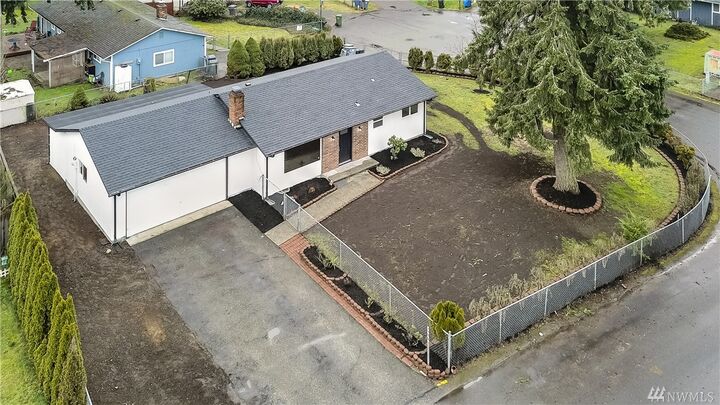 6402 158th St Ct E  Puyallup WA 98375 photo