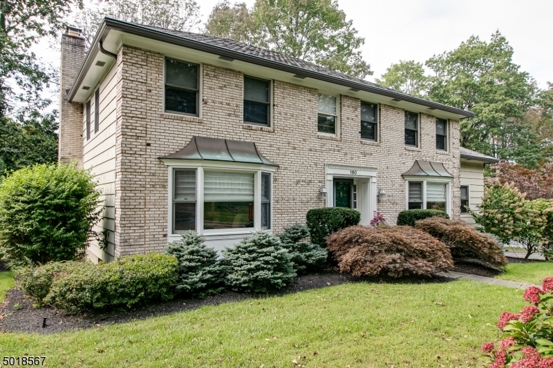 Property Photo:  160 Woodland Ave  NJ 07901 