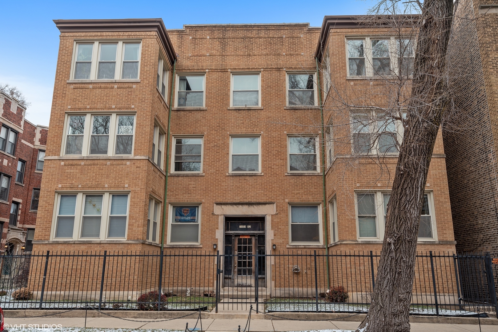 Property Photo:  1452 W Winnemac Avenue 3  IL 60640 