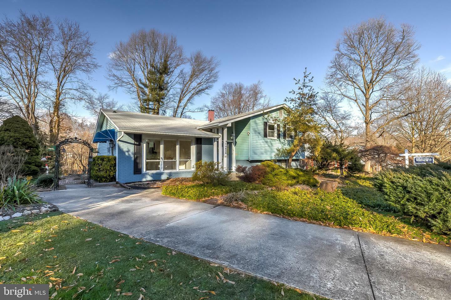 Property Photo: 10638 Green Mountain Circle MD 21044
