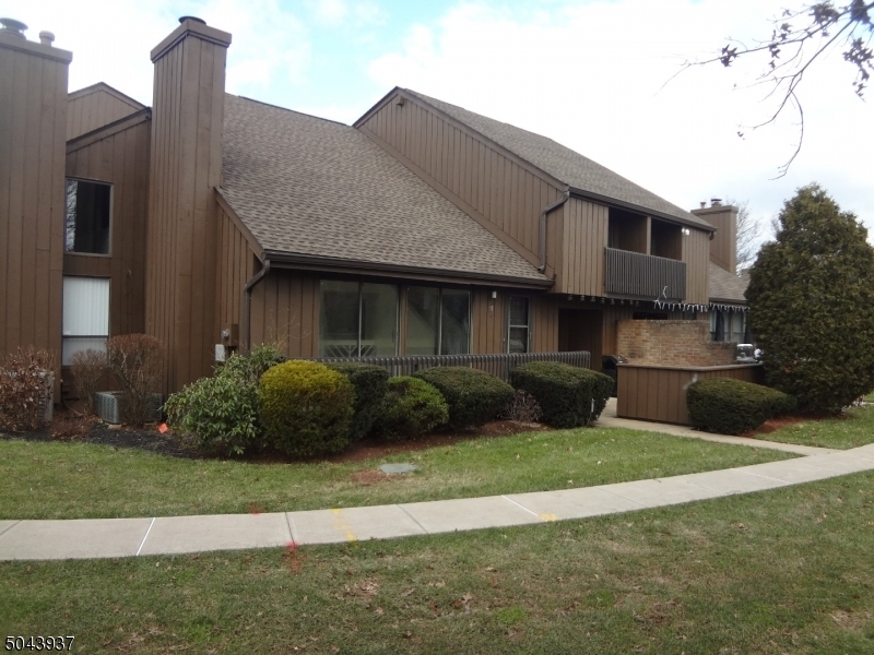Property Photo:  58 Kingsberry Dr  NJ 08873 
