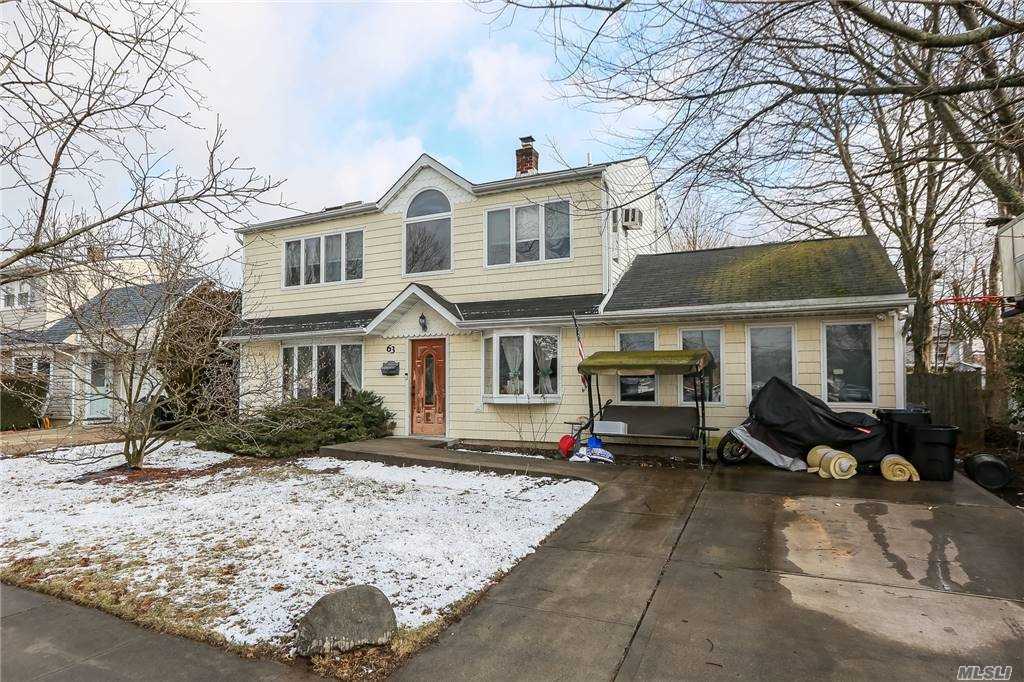 Property Photo:  63 Schoolhouse Road  NY 11756 