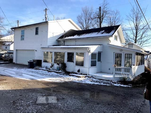 Property Photo: 147 Ninth Street OH 43130