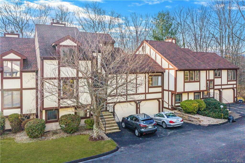 Property Photo: 690 Forest Road 652 CT 06516