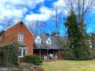 Property Photo:  3718 Ivydale Drive  VA 22003 