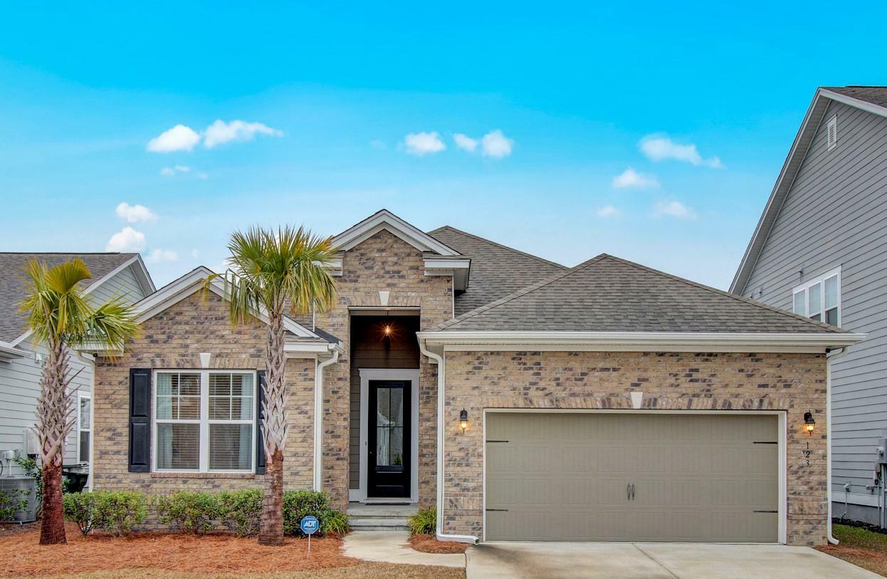 Property Photo: 123 Whaler Avenue SC 29486