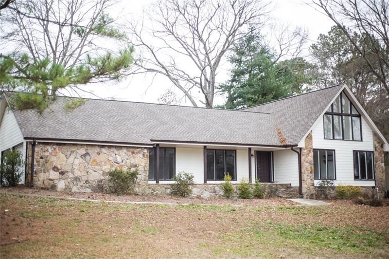 Property Photo: 1827 Canberra Drive GA 30088