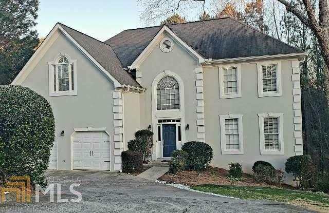 Property Photo:  10835 Grenadier Ln  GA 30022 