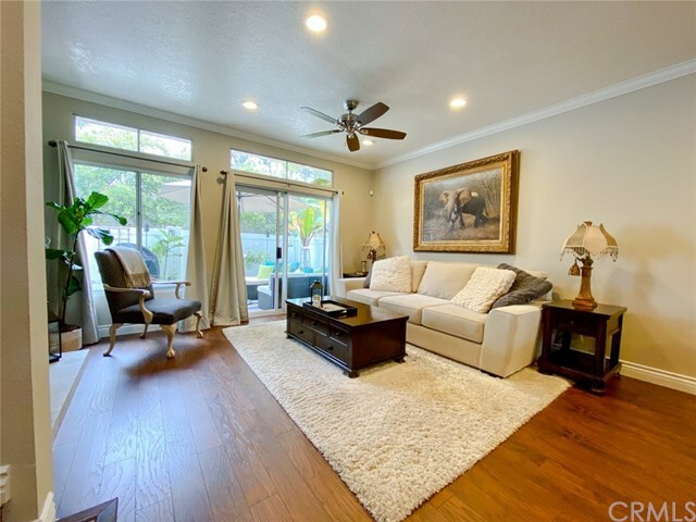 Property Photo:  28383 Paseo El Siena 19  CA 92677 