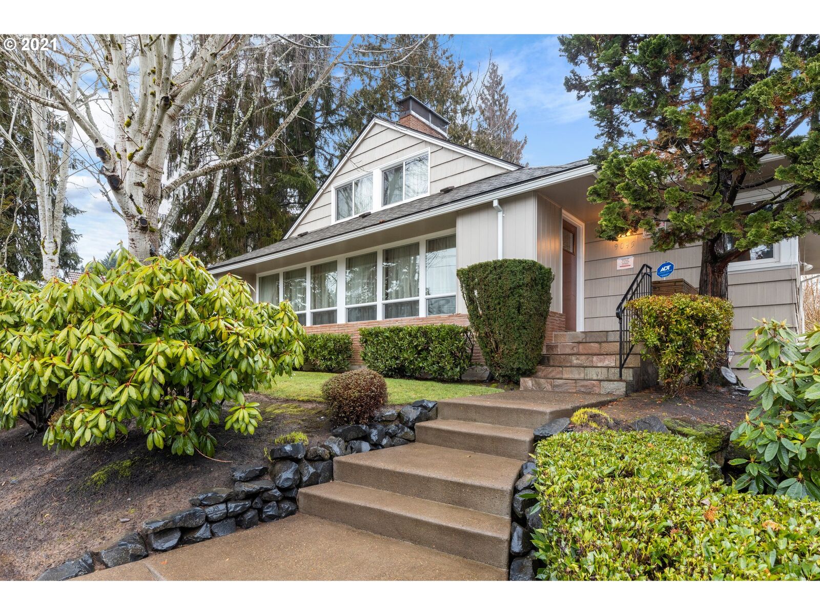 Property Photo: 9095 SW Robert Gray Ln OR 97225