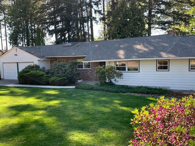 Property Photo: 2555 SW 106th Ave OR 97225